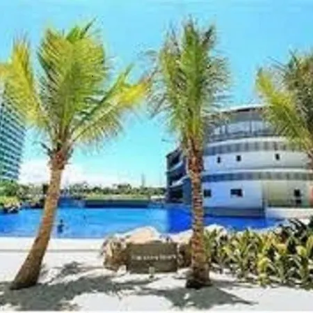 Azure Urban Resort A13 Near Airport Wavepool