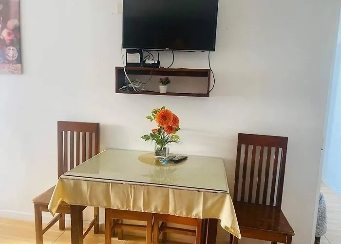 Azure Urban A13 Near Airport Wavepool Apartamento *
